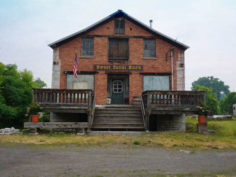 bike New York, Erie Canalway Trail, east section, biking, BikeTripper.net