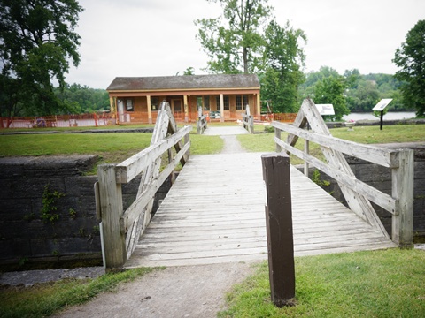 bike New York, Erie Canalway Trail, east section, biking, BikeTripper.net