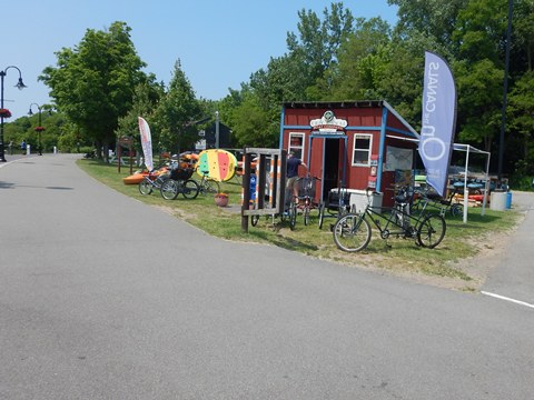 bike New York, Erie Canalway Trail, Empire State Trail, biking, BikeTripper.net
