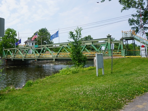 bike New York, Erie Canalway Trail, West section, biking, BikeTripper.net