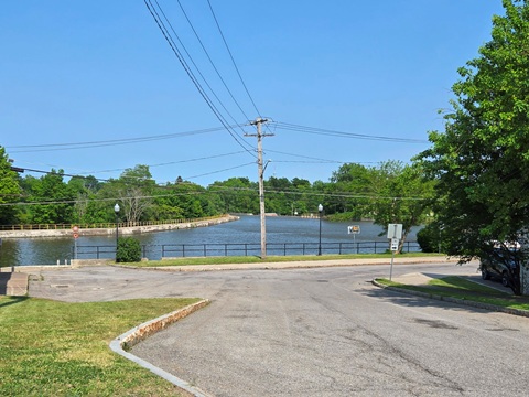 bike New York, Erie Canalway Trail, West section, biking, BikeTripper.net