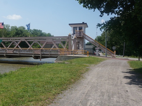 bike New York, Erie Canalway Trail, West section, biking, BikeTripper.net