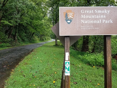 Fontana Dam, Great Smoky Mountains, BikeTripper.net