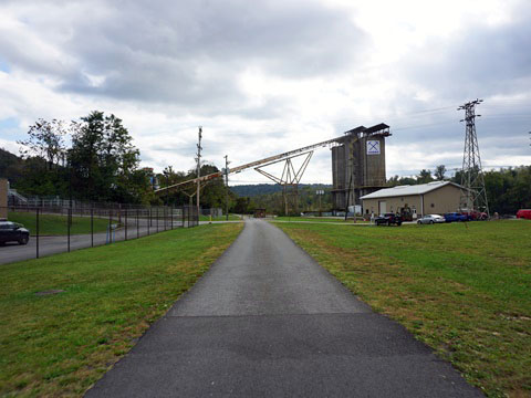 Mon River Trail, Morgantown WV, West Virginia biking, BikeTripper.net