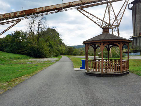 Mon River Trail, Morgantown WV, West Virginia biking, BikeTripper.net