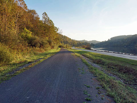 Mon River Trail, Morgantown WV, West Virginia biking, BikeTripper.net